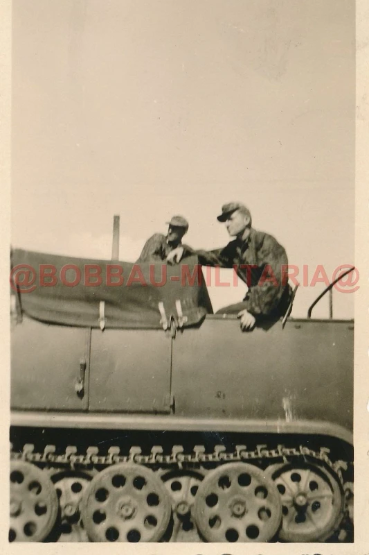 S207 Foto Ukraine Panzergrenadier Reg 10 Westland Sd Kfz Tarnschlupfhemd camo cap