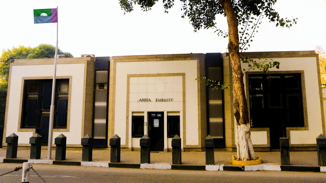 Ambassade de l'Île Démocratique d'Anna à Fastinaï