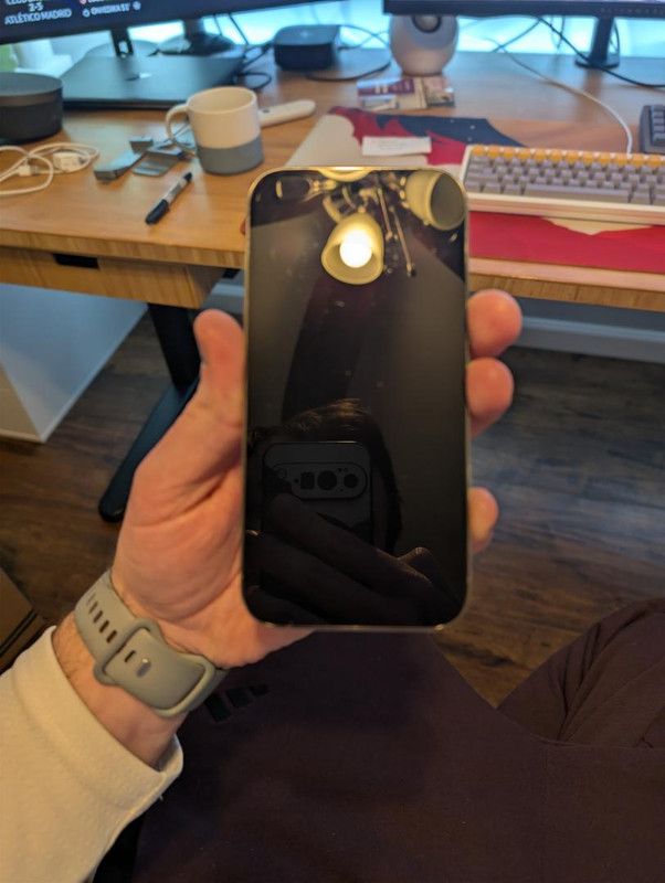 PXL 20260218 214803114