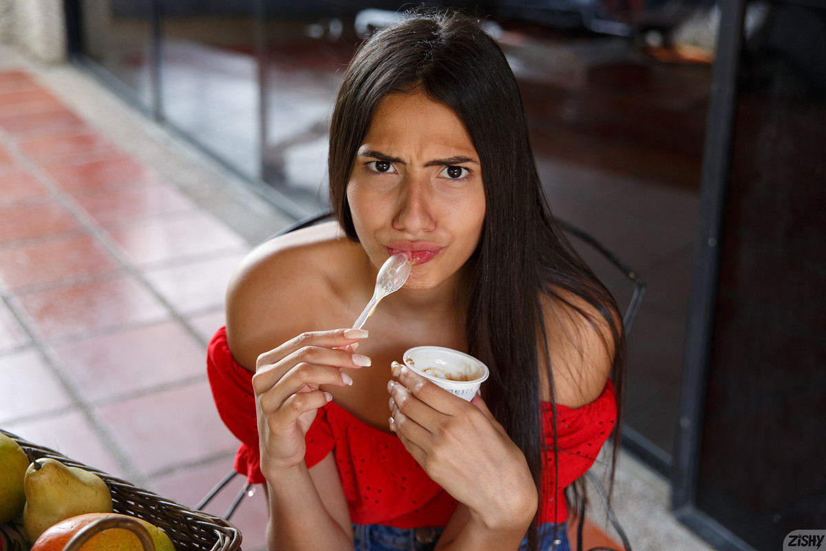 full_002_0858440019105346