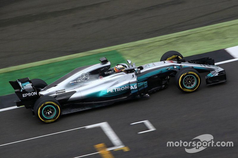 Mercedes AMG F1 W08 Hybrid 3