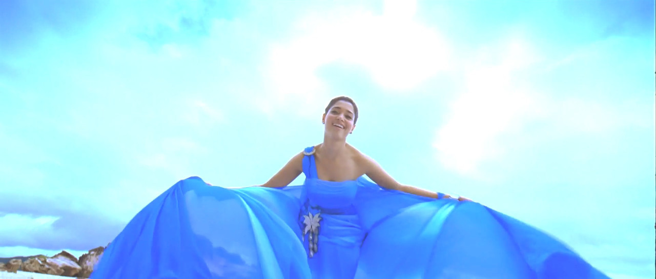 Chellam Vaada-1080P.Brrip tamanna.m4v_20201007_195358.191