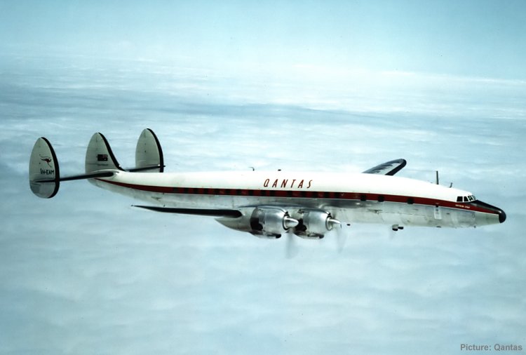 Super-Constellation.jpg