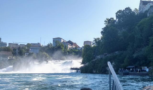 Cataratas del Rhin, Triberg,  Gengenbach, Friburgo - Lagos de Italia, Suiza y Alemania (1)