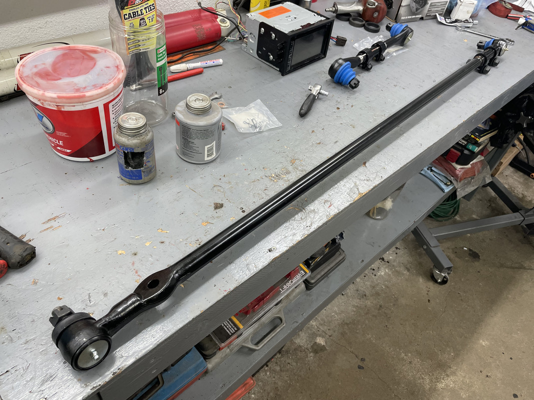 25AA5428-0D4B-433C-9184-B45D4F4E522B