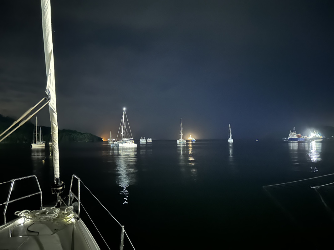 ED726EC7-4E24-4AFF-8422-E4108B33BE61