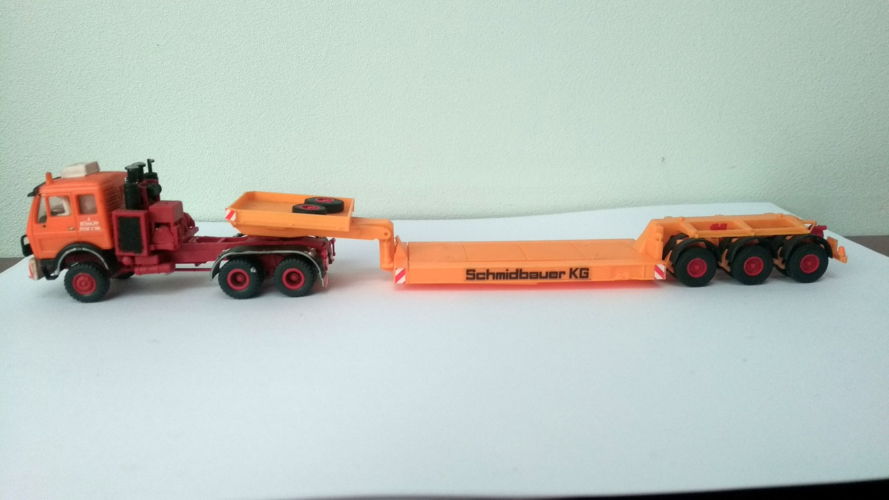 Mach (2704)