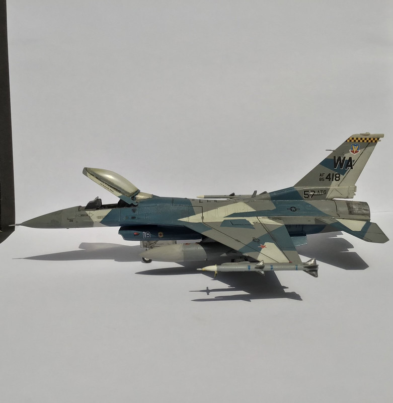 E64FE5EC-86E9-41A4-8858-6FB029A17C39