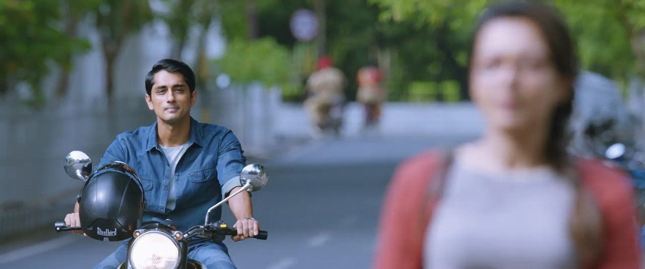 Aruvam 2019 WebRip [Hindi + Tamil] 480p 720p ESub Screenshot