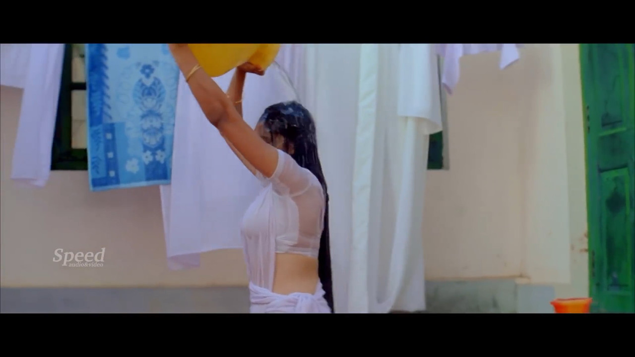 cap_sija rose 1 - madhavanum malarvizhiyum _00:02:34_02