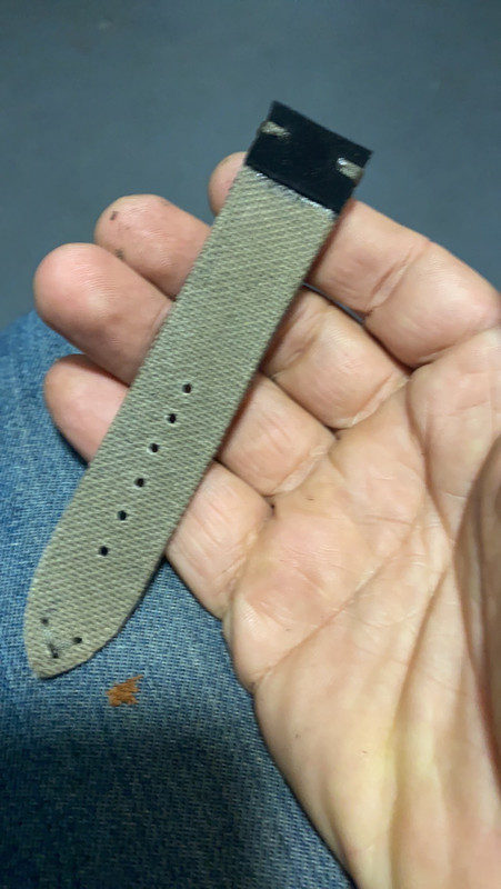 03BE72F4-918B-41B1-B59A-A3FD9880E5F2