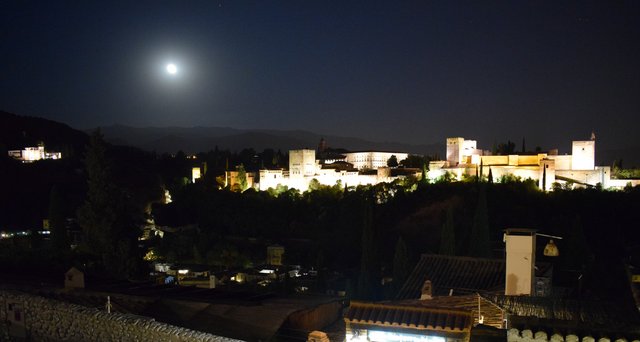 Córdoba y Granada en un verano atípico. - Blogs de España - Lunes 06/07. Córdoba-Martos-Granada. Free tour ciudad Granada. (10)