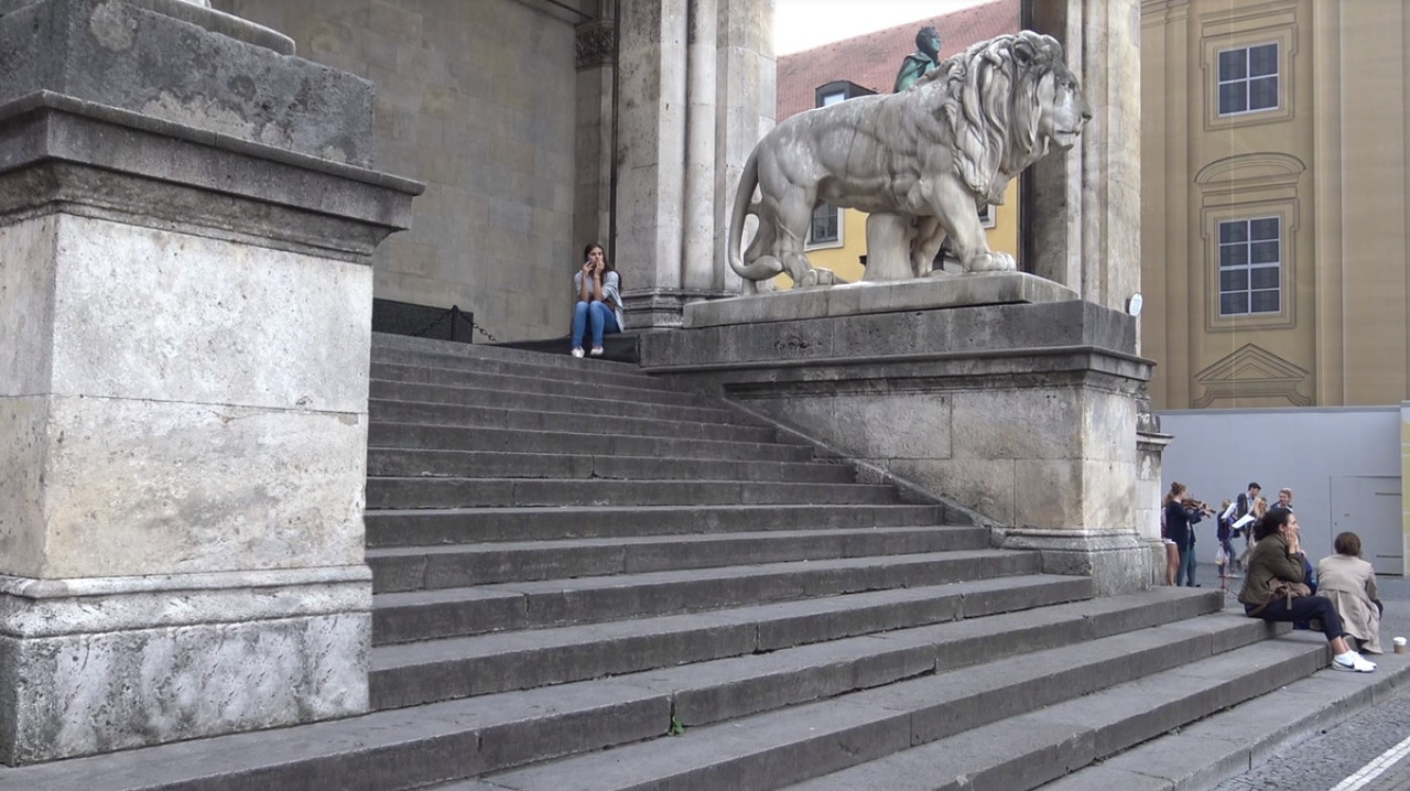 El ayer y el hoy: Berlín Berl_n_-_Feldherrnhalle_-_18-1