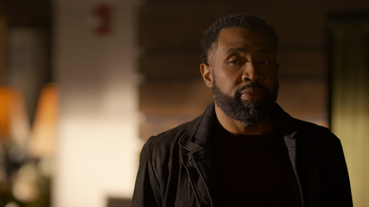 Black.Lightning.S04E04.The.Book.of.Reconstruction.Chapter.Four.A.Light.in.the.Darkness.1080p.10bit.A