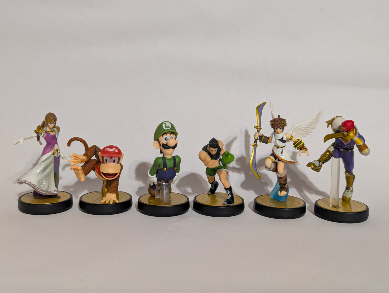 PXL 20251206 222414390 RAW 01 COVER