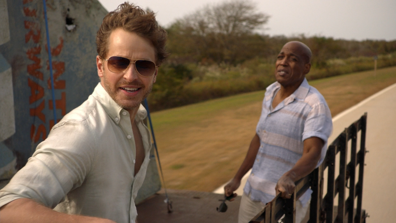 Manifest.S03E01.Tailfin.1080p.AMZN.WEB-DL.DDP5.1.H.264-NTb.mkv_snapshot_27.32_[2021.04.19_19.41.54]