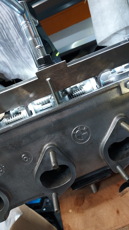 7B56A0C2-DD9C-4F48-84EC-118064D0AEE9