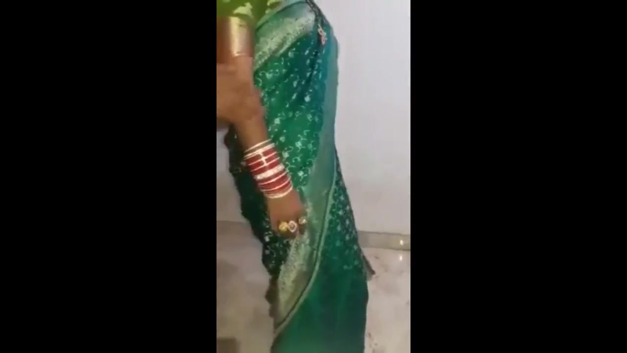 [Image: Desi-bhabi-standing-anal-fuck-at-home-03.jpg]