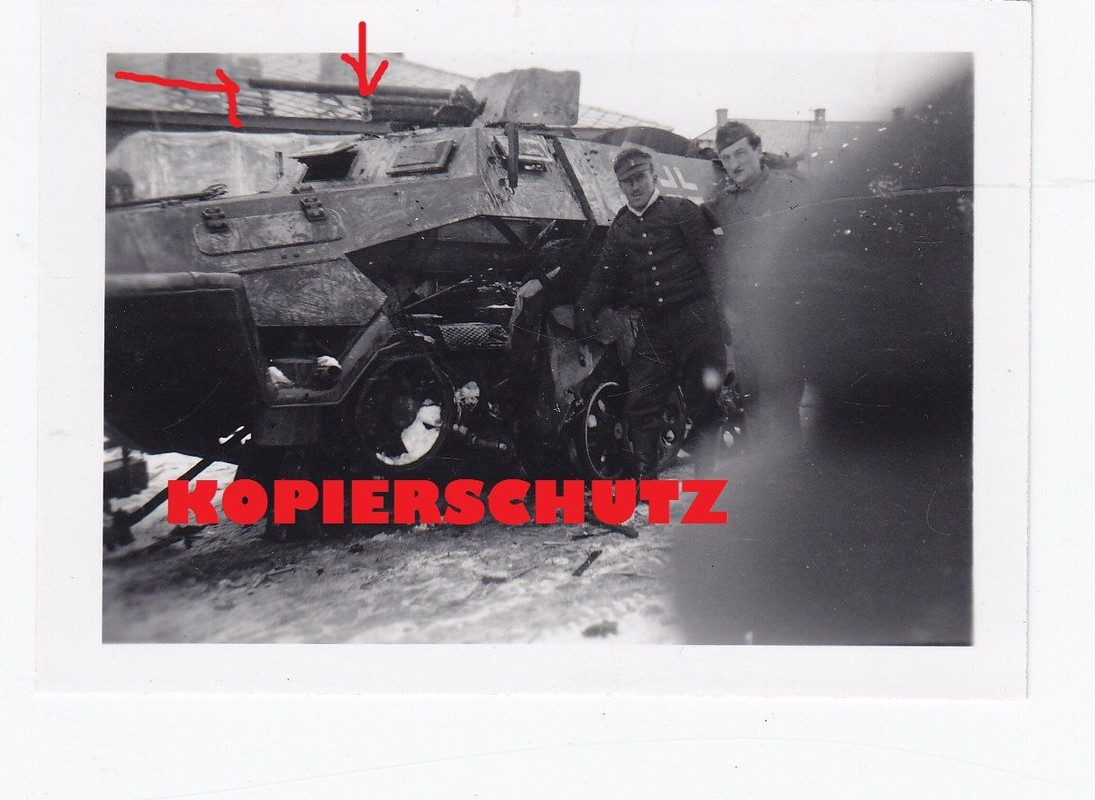 Sd,Kfz.251 Schützenpanzerwagen mit 3,7cm PAK lei