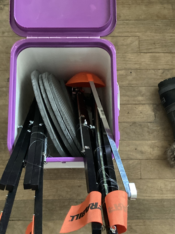 F147973A-2E5C-41ED-9F84-EFE6F4F4A8FF