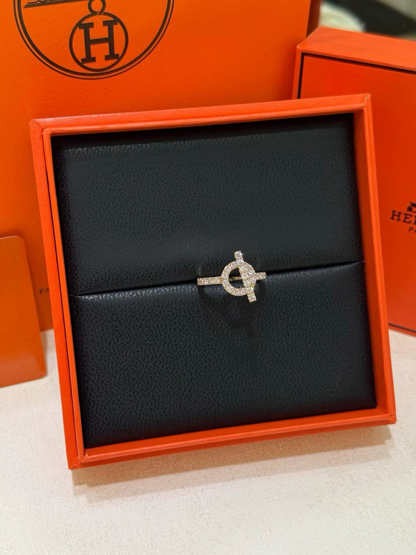 5cc570ccfa2c98443ef9d556d4295492