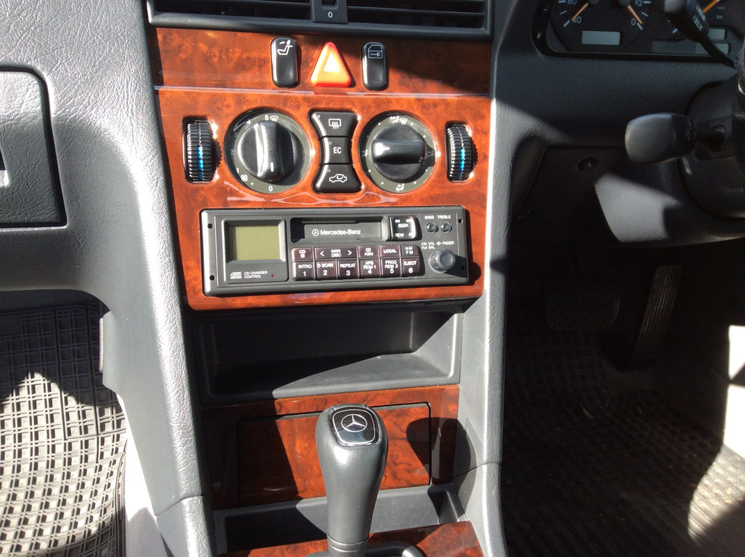 D22E093A-8801-477E-8B35-C6F8CB5D71C1