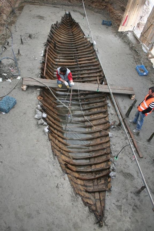 C210D5F1-408D-4913-B62A-320A3985D790