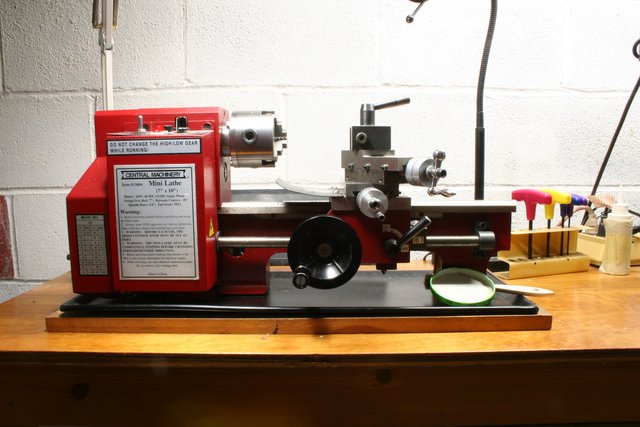 Lathe-01.jpg