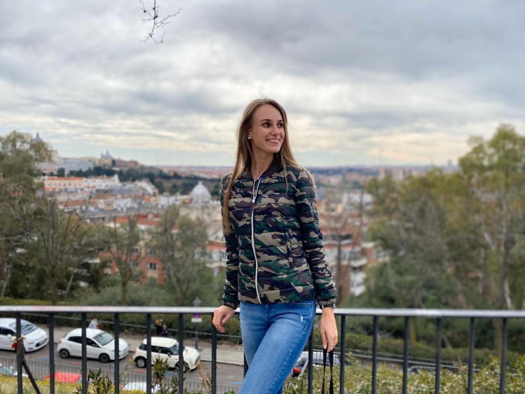 D42B5C37-70B5-4BE2-A503-2CF5B02EE36C