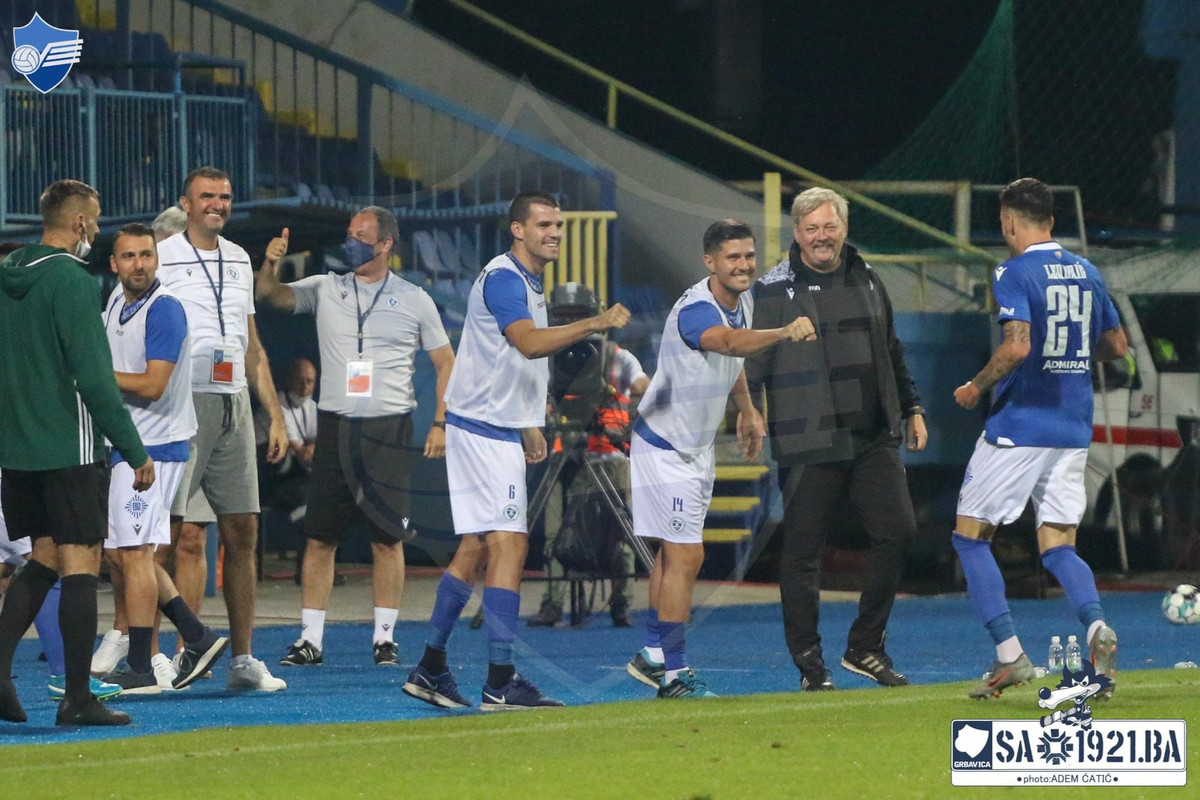 B44C44D9-2763-4510-9910-4F6CE73C3725