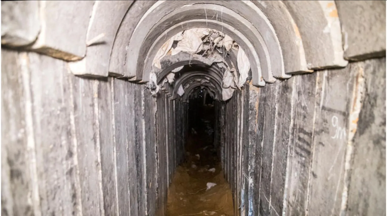 Soldados descubren túnel que Hamás usó para atacar a Israel