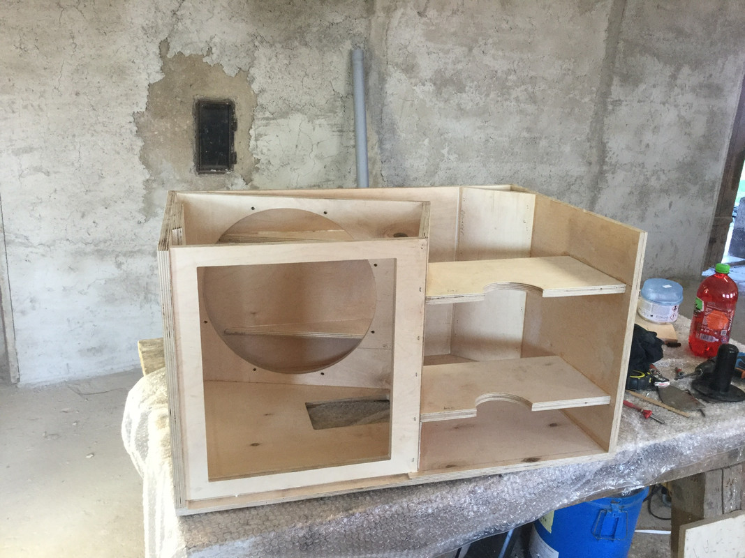 8DD15540-4E6F-472F-B328-31EDF4DB1FCE