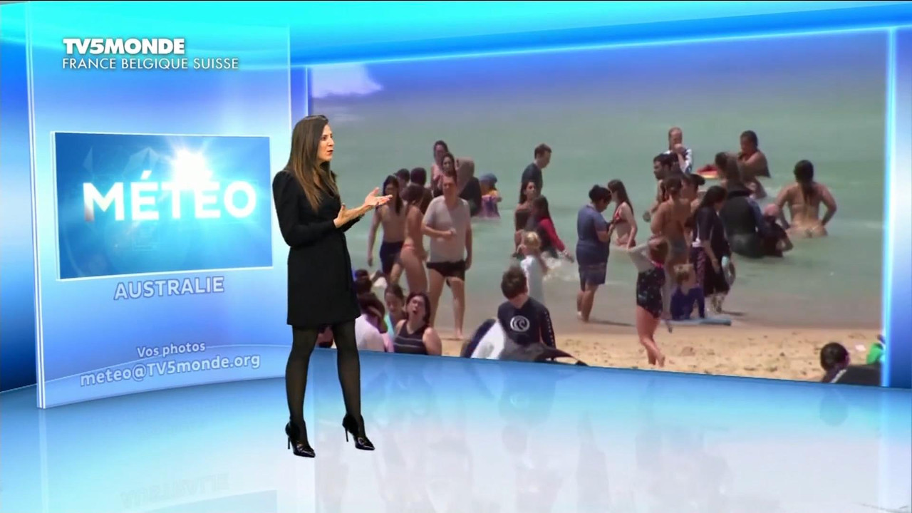Daniela Prepeliuc 291120.mp4_snapshot_02.25_[2020.11.29_18.55.41]