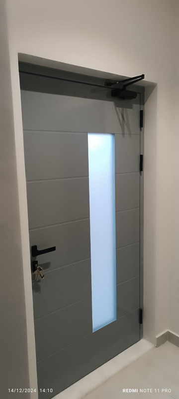 أبواب ألمنيوم