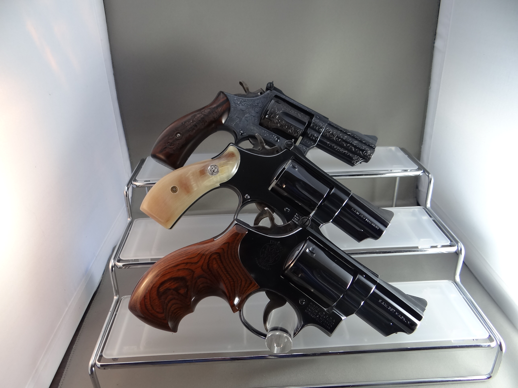 6A6ED957-8AFC-4247-A21D-8081BFE03811