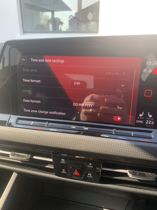 B8636220-176B-47A4-9957-798AD75CD758