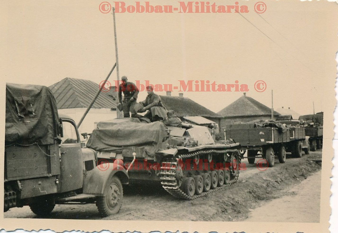 Russland STUG III Sturmgeschütz Nummer 231 Abt. 226 Wappen Emblem Front TOP