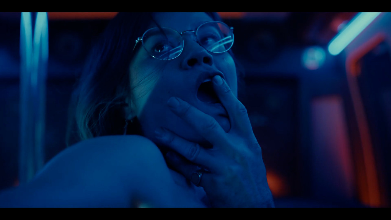 Kimi.Rutledge_Obliterated.S01.00_00_31_18.Still006