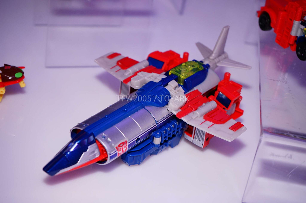 NYCC2016-Titans-Return-119