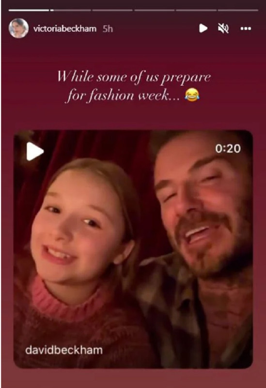 Postingan Victoria Beckham saat mengunggah video singkat yang memperlihatkan Beckham Harper bernyanyi bersama.