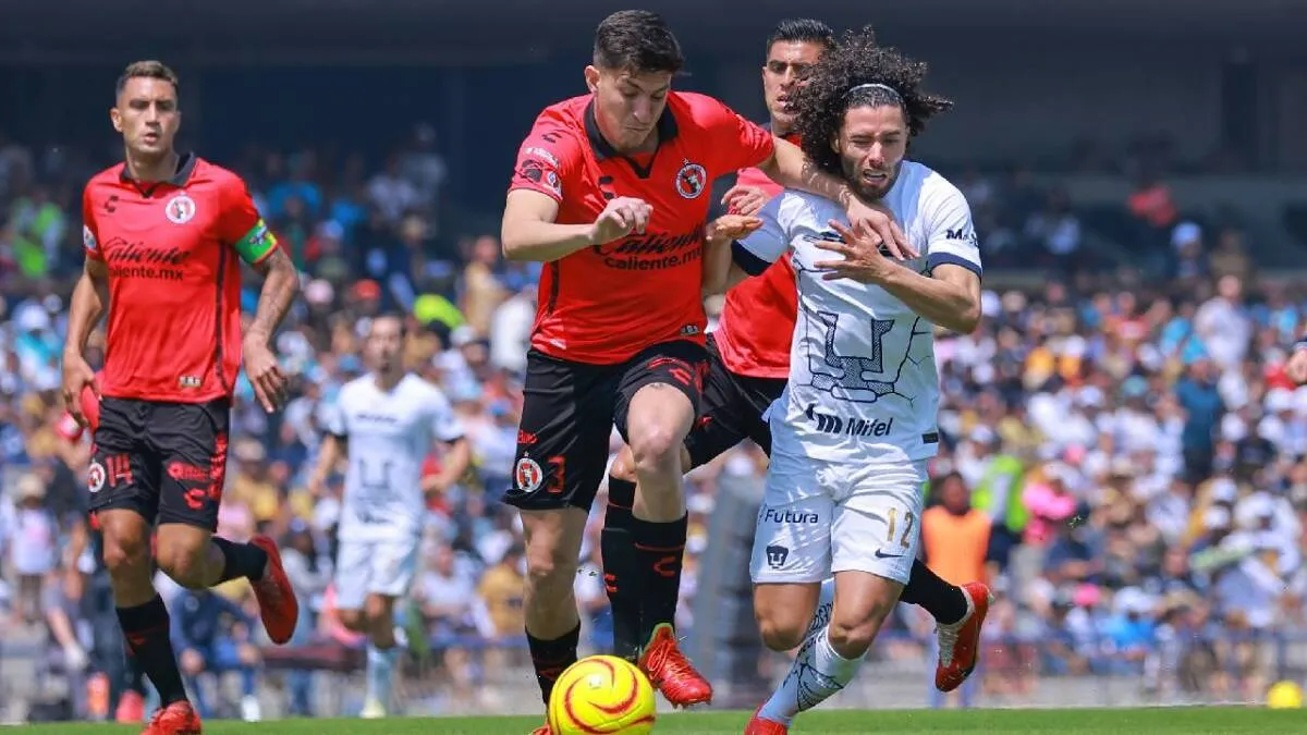 ¡Drama en CU! Pumas se ahoga en un mar de penales y empata 3-3 con Xolos