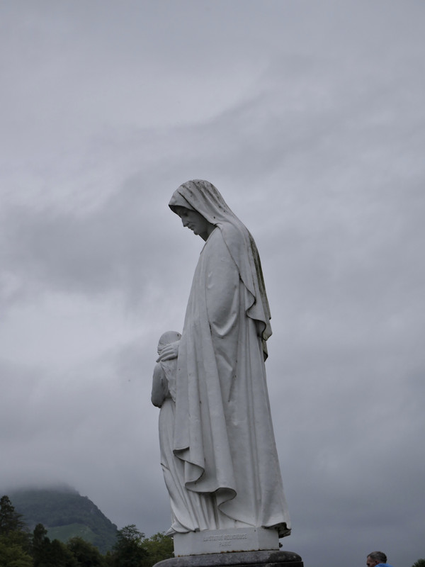 5F3ACB44-EECF-4BD9-83F6-5AB2D5828CFB