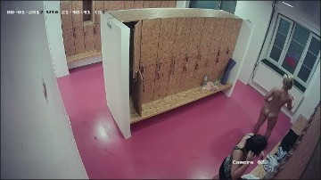 [Image: Voyeur54395110218.jpg]
