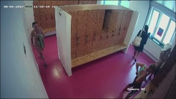 [Image: Voyeur54405092217.jpg]