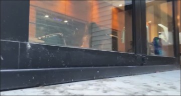 [Image: Voyeur39855140128.jpg]