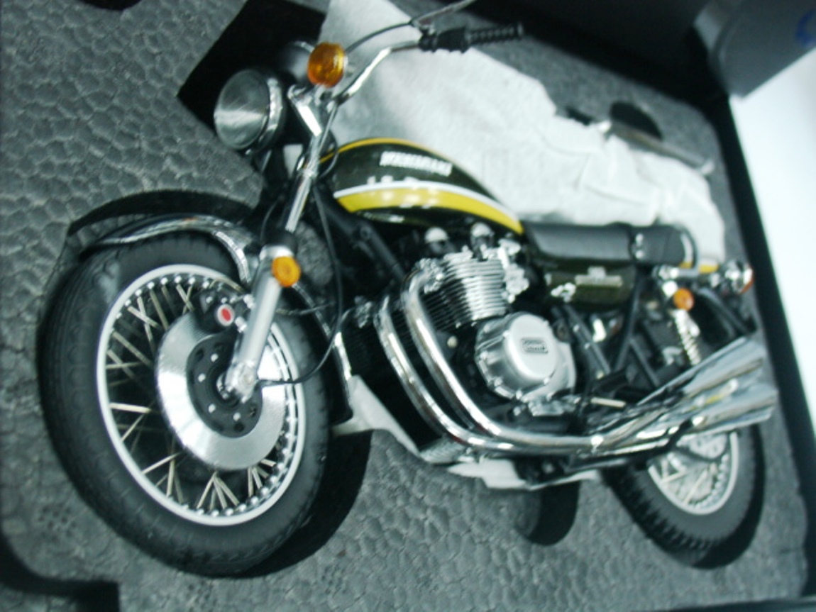WOW EXTREMELY RARE Kawasaki 750 ZII A Yoshimura 1973 Black 1