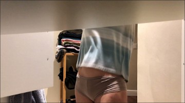 [Image: Voyeur59605084311.jpg]