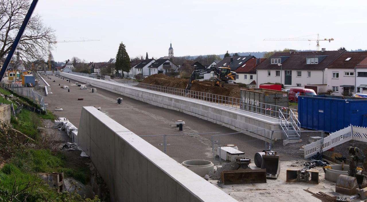 [Bild: 030426-112355-265b.jpg]