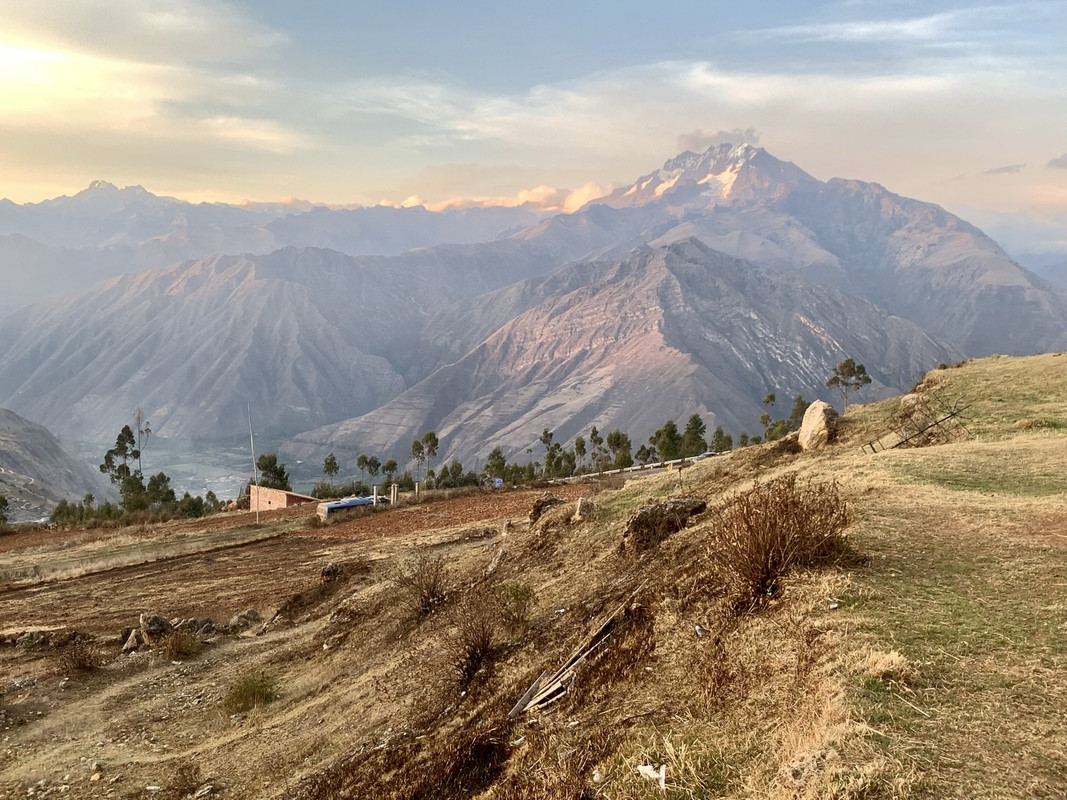 5B4EF9F0-EE18-4EED-BE72-1C031AE19571