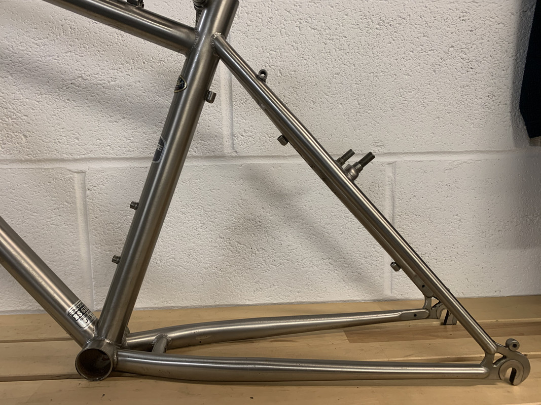 8FAAEB0F-3B65-4A71-B41F-540F60DE17B0